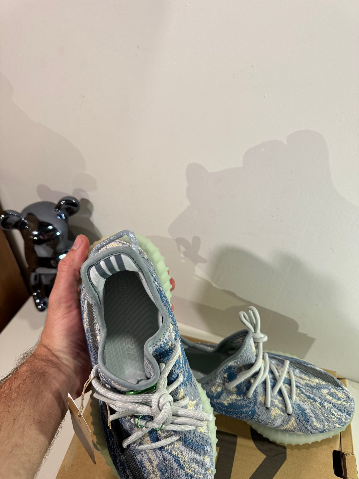 Yeezy 350 V2 Frost Blue (Mx Oat)