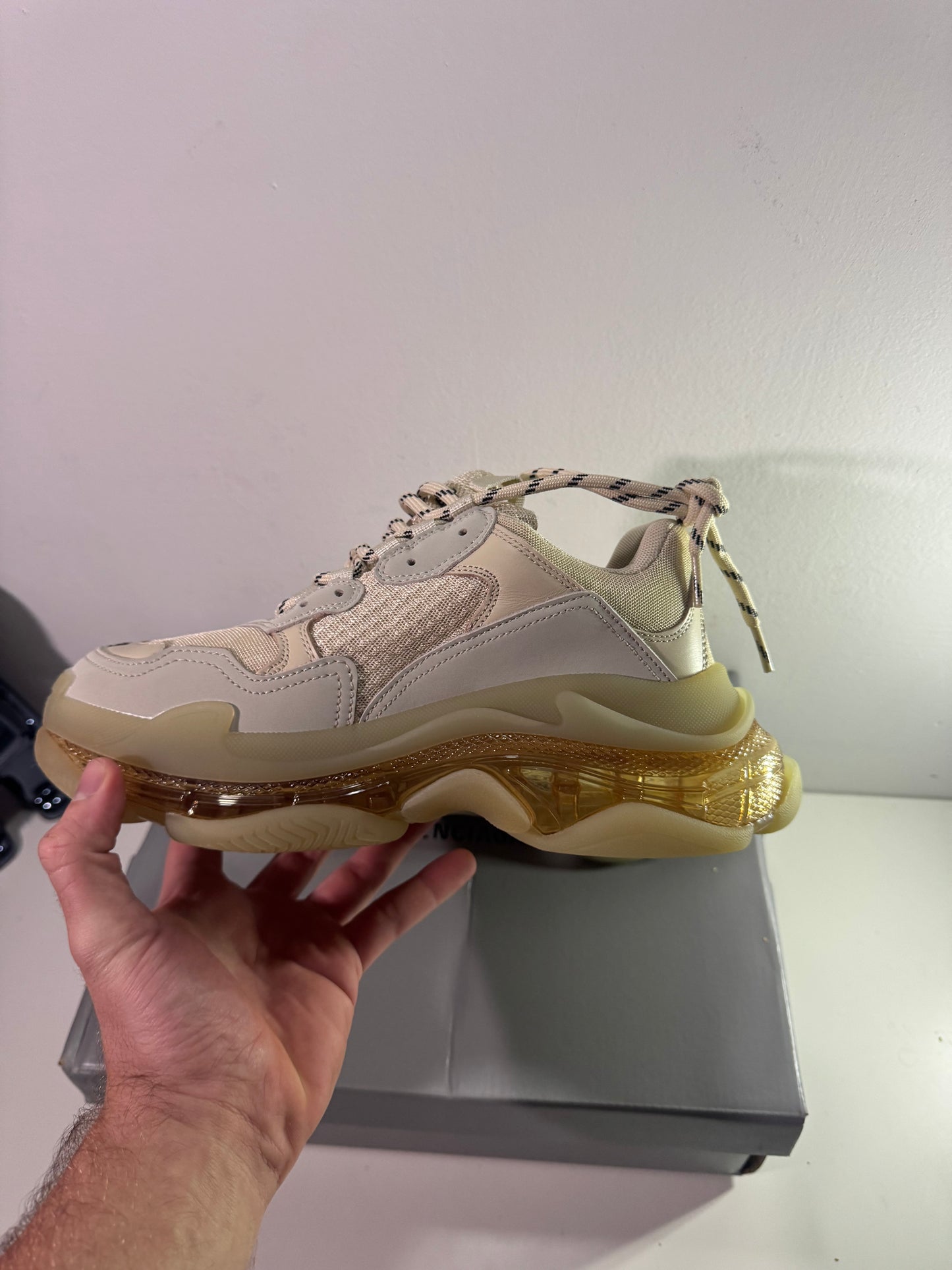 Balnciaga Triple S   White